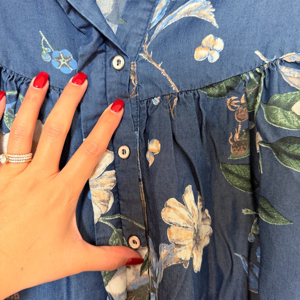 Gracia Button Down Blouse - Picture 5 of 7